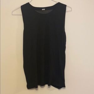 Old Navy Active Sleeveless top